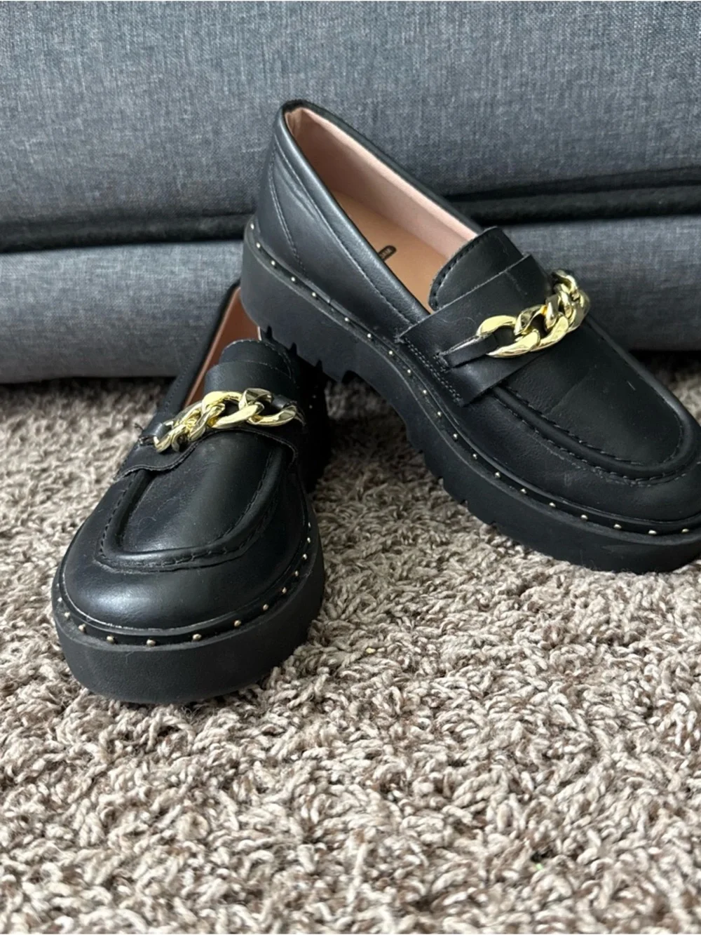 Wonder Nation Black Platform Chain Loafers with Gold Accent
